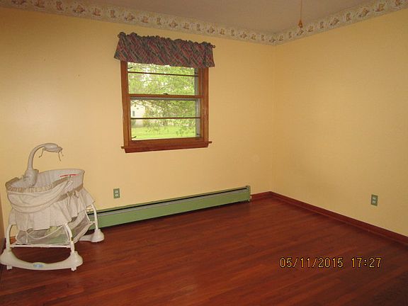 2nd image of 1911 W 40th St