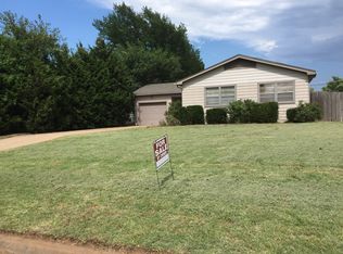 1310 N 10th St, Arkansas City, KS 67005
