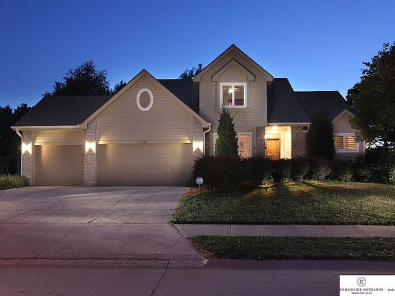 2nd image of 3322 N 125th Ave