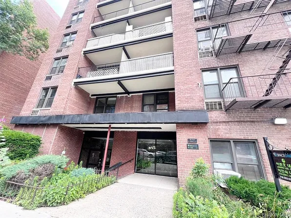 38-25 Parsons Blvd APT 5A, Flushing, NY 11354