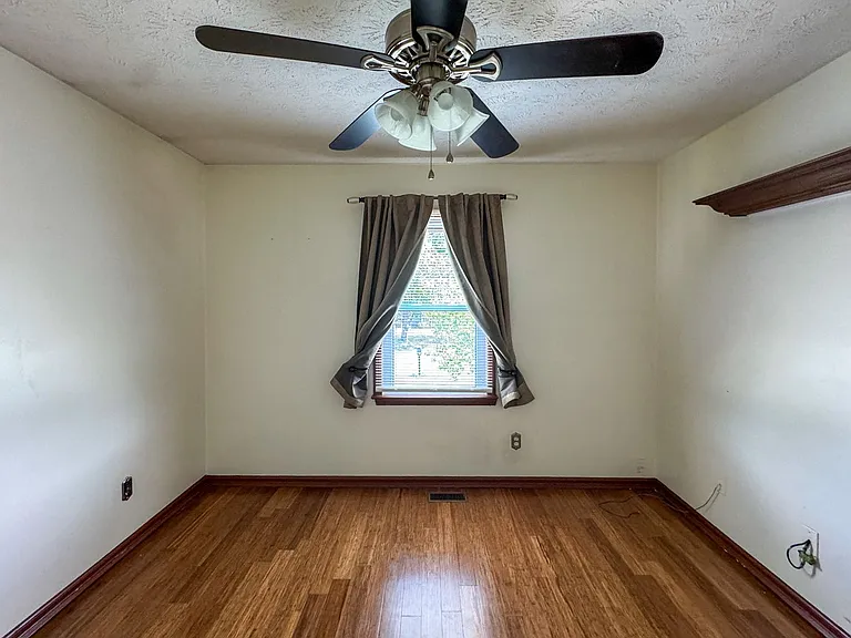 6875 Baystone Rd — Photo 17