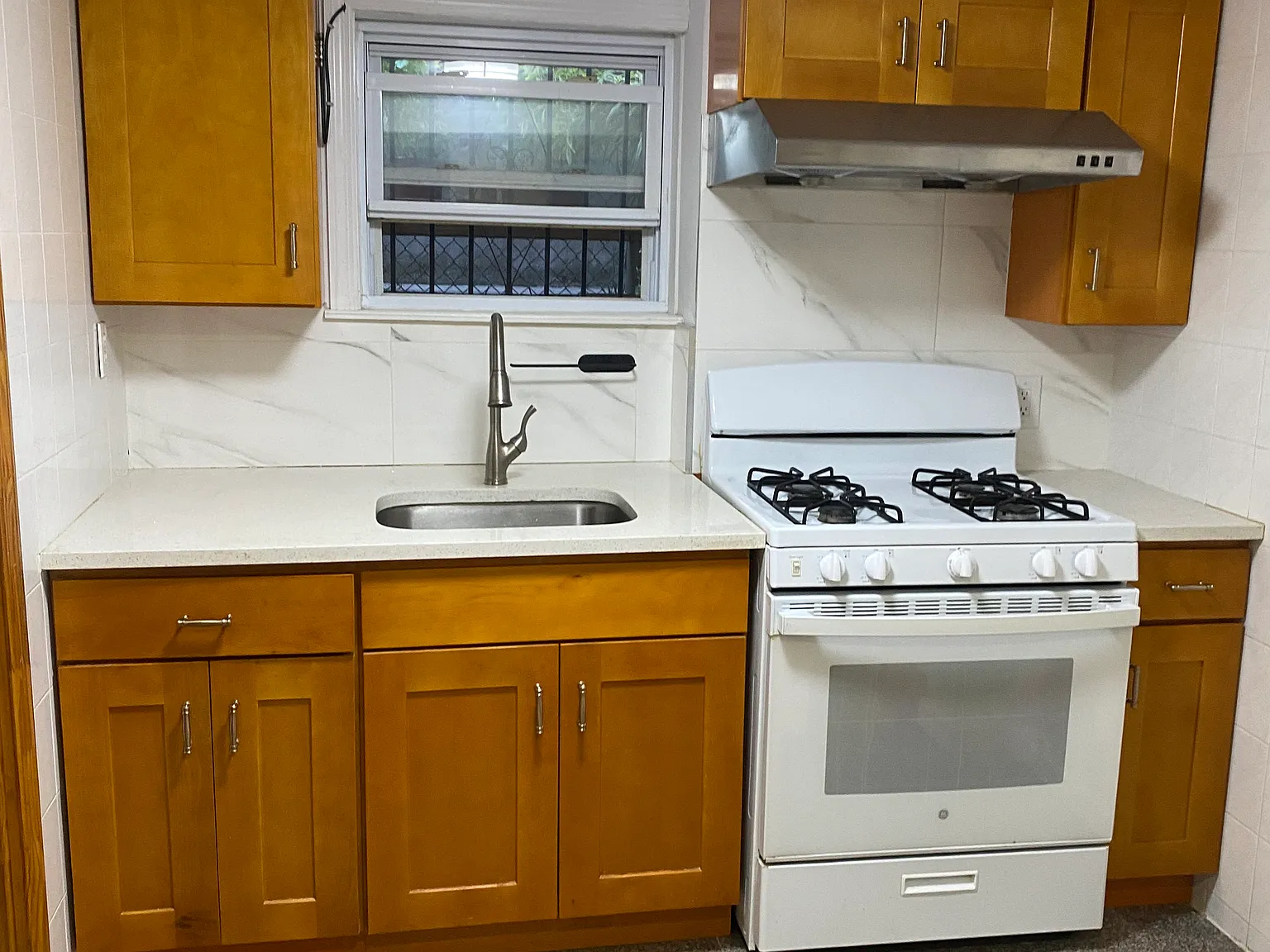 45th Ave, Flushing — Photo 3