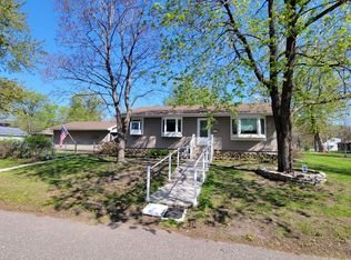 821 11th St SE, Saint Cloud, MN 56304