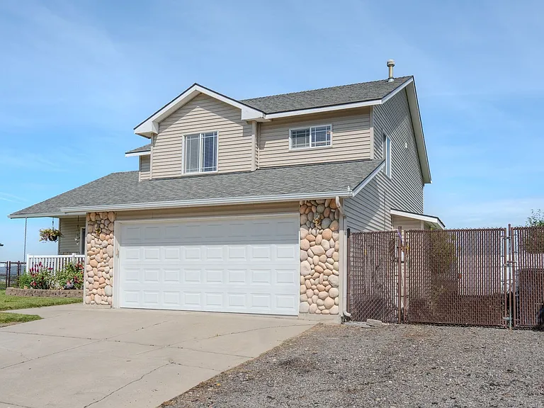 3925 N Graphite Ct — Photo 3