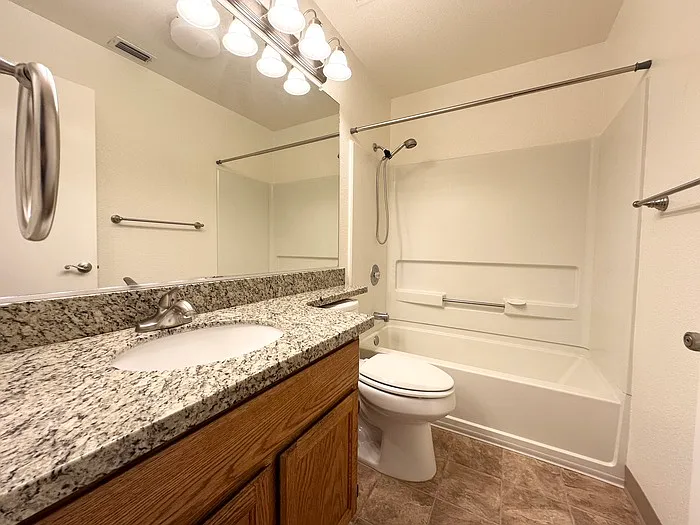 3917 Riviera Ln — Photo 28
