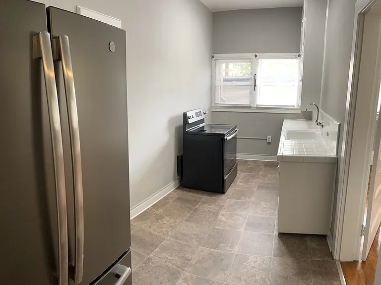 1511 G St #3 — Photo 7