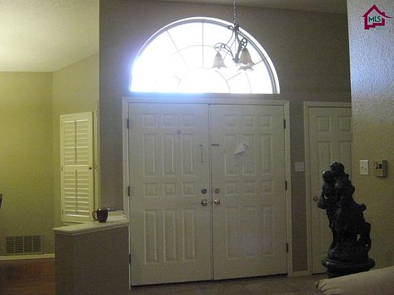 2nd image of 3012 Buena Vida Cir