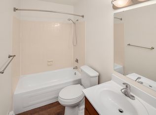 2717 Castle Bluff Ct SE APT 303, Grand Rapids, MI 49512
