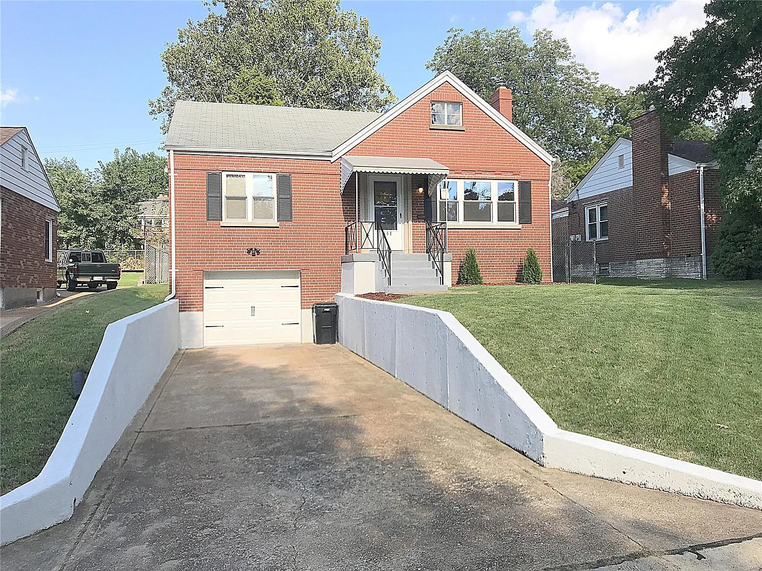 9108 Darlene Dr photo 1