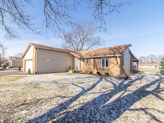 2nd image of 2110 Wayne Dr