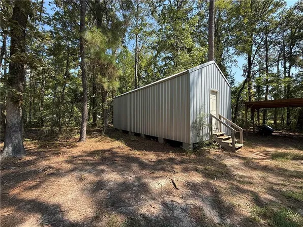 1228 Nantachie Dr, Montgomery, LA 71454