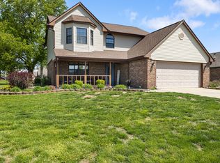500 Meadowlark Ct, Whiteland, IN