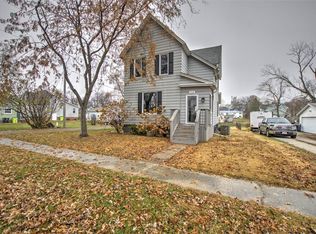 116 S Maple St, Maroa, IL 61756