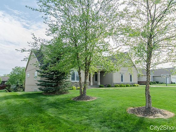 2nd image of 3150 Park South Dr