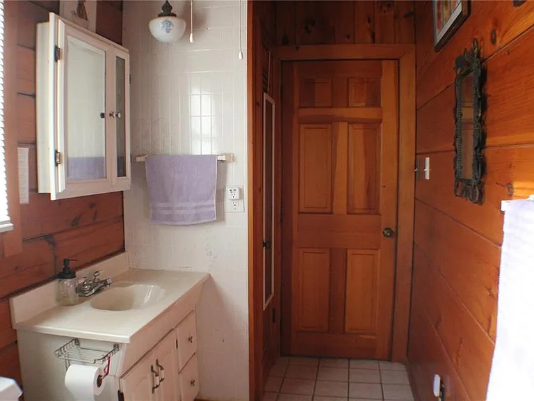 3045 Yorkshire Dr — Photo 9