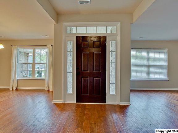 4th image of 7005 Lynnfield Dr SE