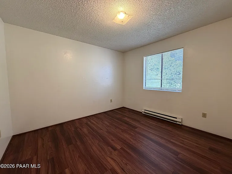 410 Madison Ave #3 — Photo 6