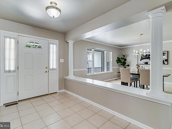 4th image of 12310 Longleaf Ln