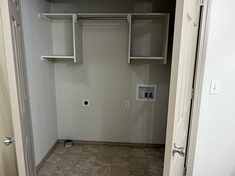 206 W Crockett St #622 — Photo 8