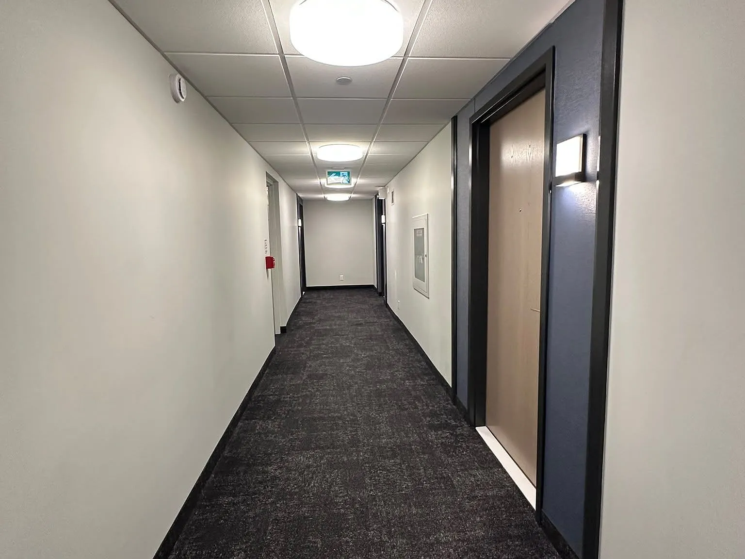2 bed, $2,450 — Photo 3