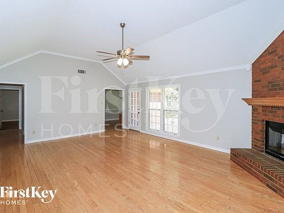 3rd image of 8737 Grandbury Pl