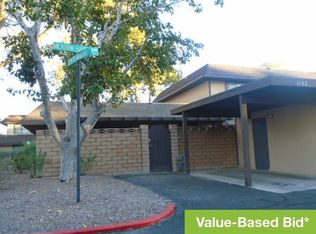 6182 Meadowhaven Ln, Las Vegas, NV 89103