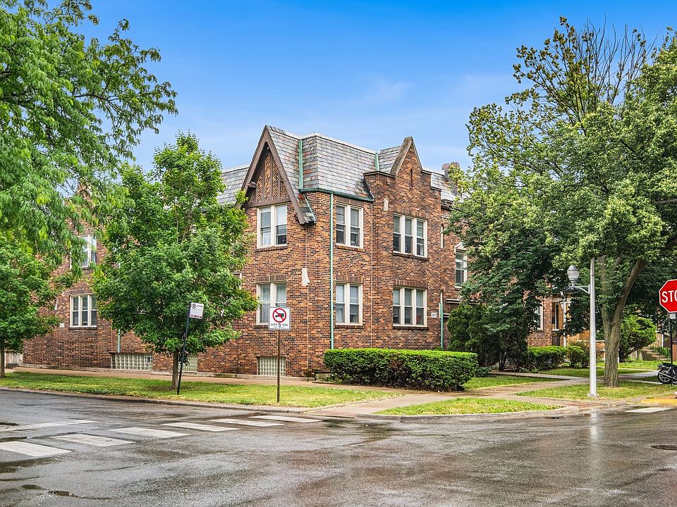 1st image of 4357 W George St #1