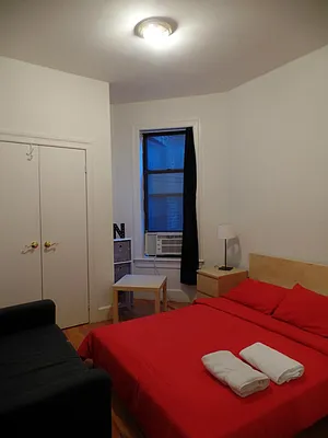 Rented by Keller Williams NYC | media 25