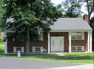 2750 Graham Dr NE, Lancaster, OH 43130