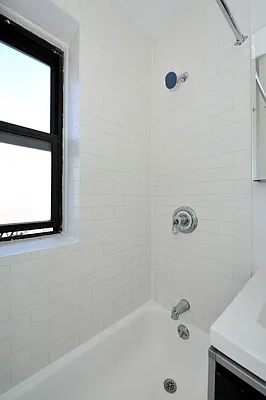 Rented by Aether Property Group | media 17