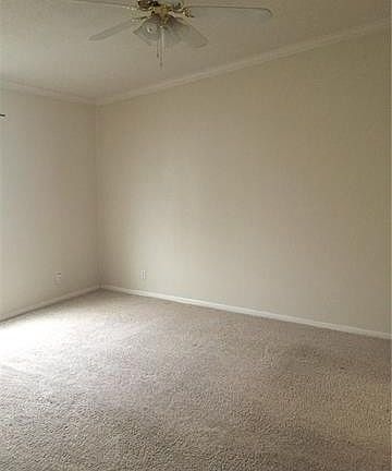 2nd image of 633 Pecan Meadow Dr