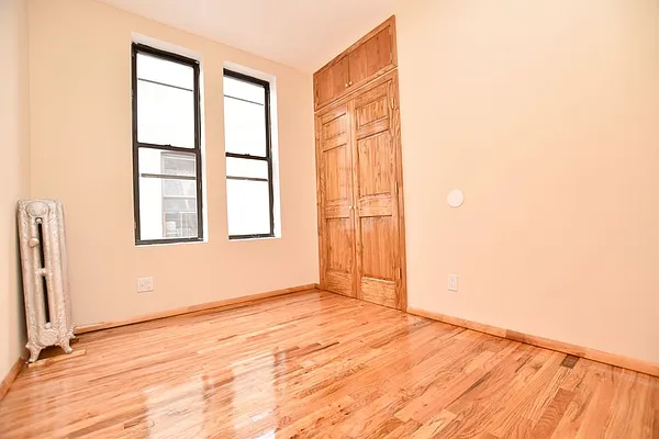 Rented by Bold New York | media 11