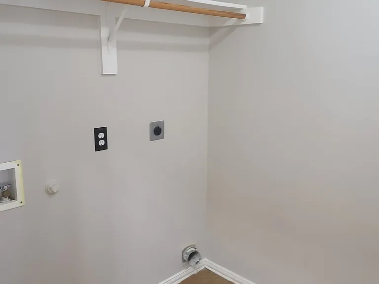 305 Lake Wichita Dr — Photo 33