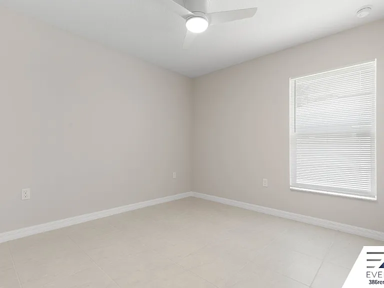 12 Llovera Pl #B — Photo 22