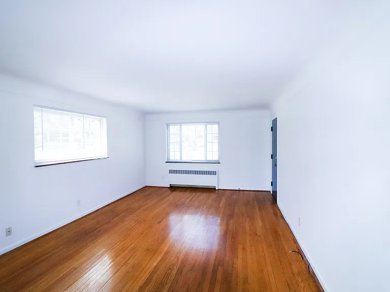 5001 Madison Rd — Photo 8