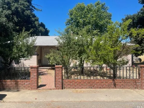 1500 Talmage Court, Ukiah, CA 95482