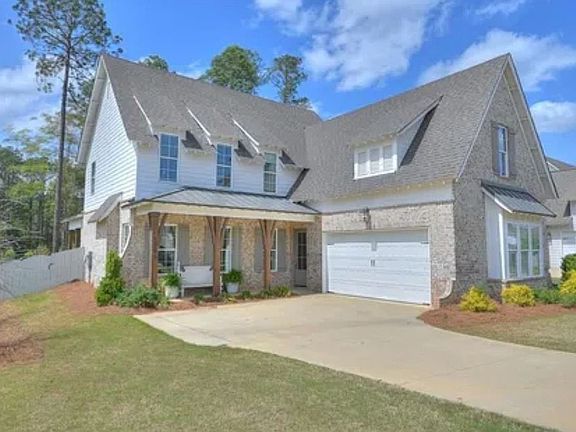2nd image of 1203 Ruth Way