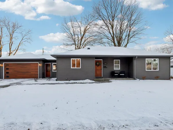 1313 Bluebird TERRACE, Waukesha, WI 53188