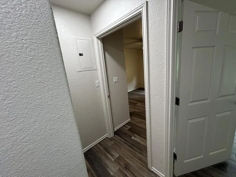1029 N Water St — Photo 7