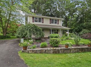 21 Oneonta Rd, Carmel, NY 10512