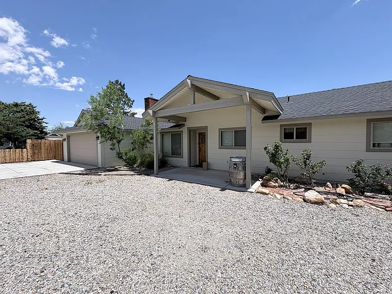 316 Altair Cir — Photo 33