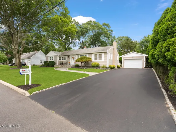 229 Delaware Avenue, Oakhurst, NJ 07755