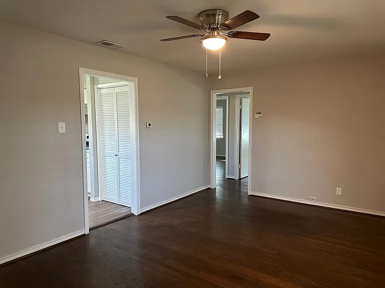 425 E Polk St #A — Photo 2
