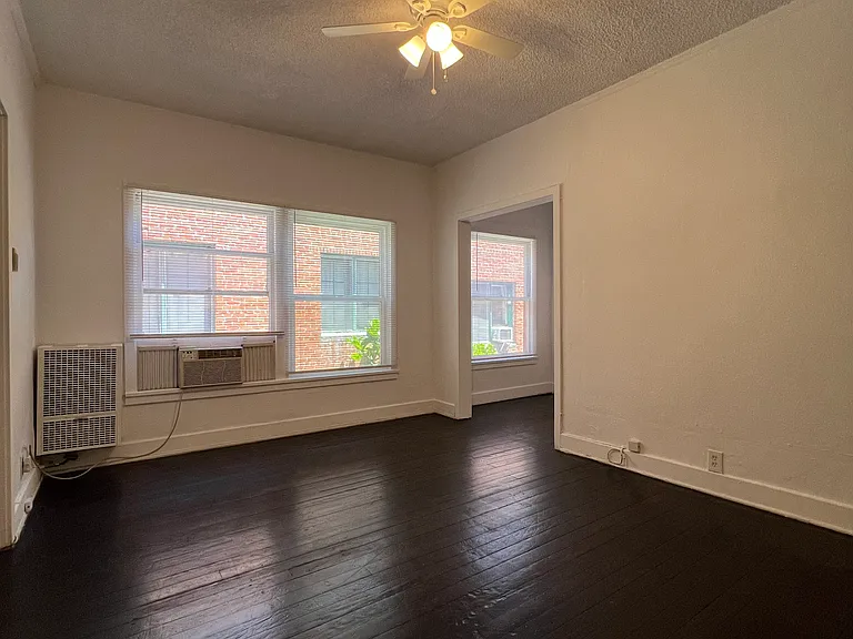 4604 Los Feliz Blvd #202 — Photo 7