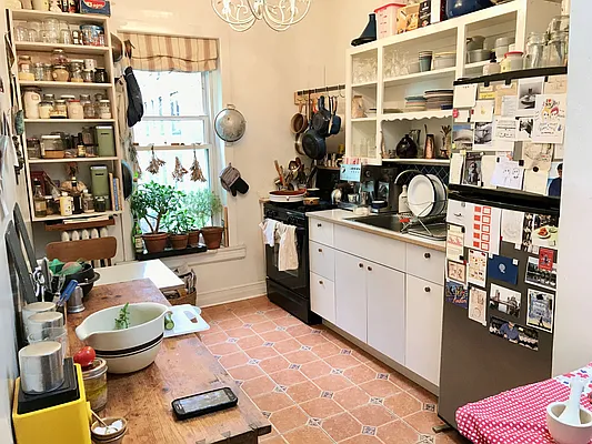 Rented by Rapid Realty Sunset Park Inc | media 14