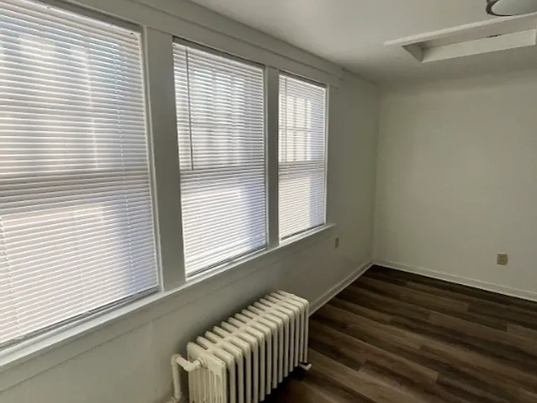 3309 University Ave — Photo 14