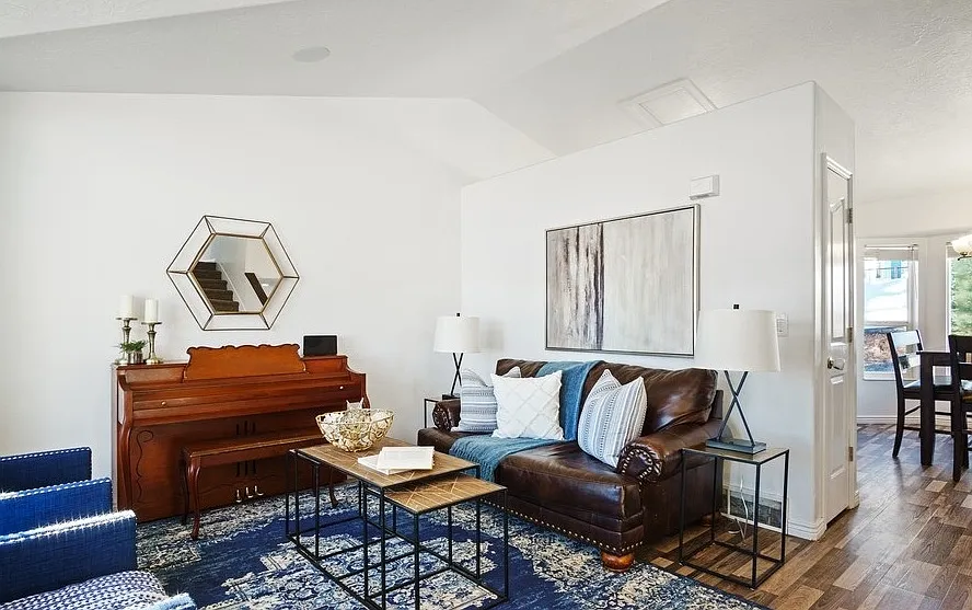 476 W. 2375 N. - GW - 1 — Photo 3