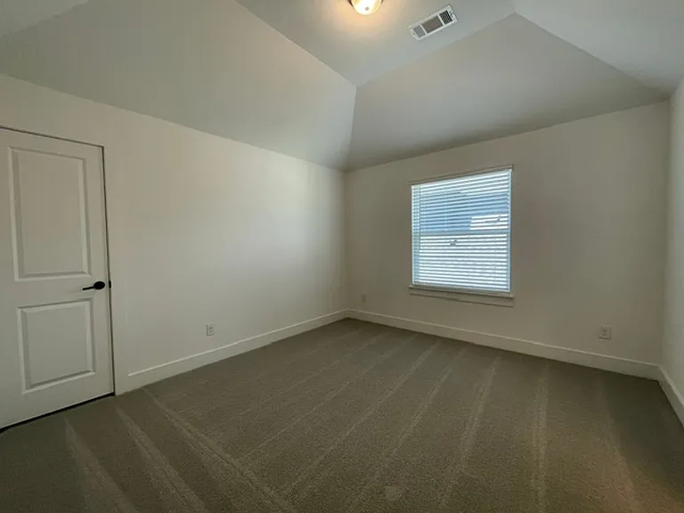 3714 Milwaukee Ave — Photo 26