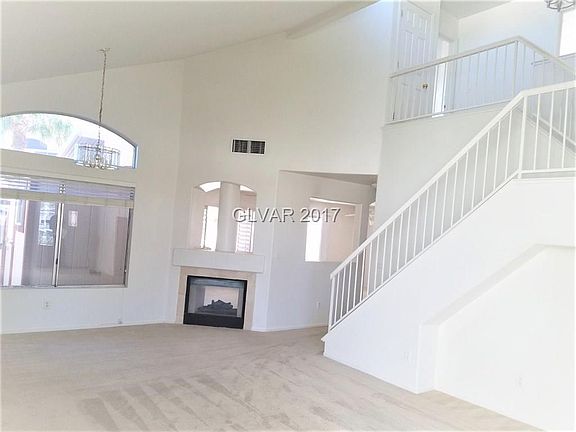 3rd image of 1752 Matador Way