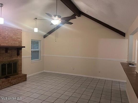 3rd image of 1223 King Henry Dr